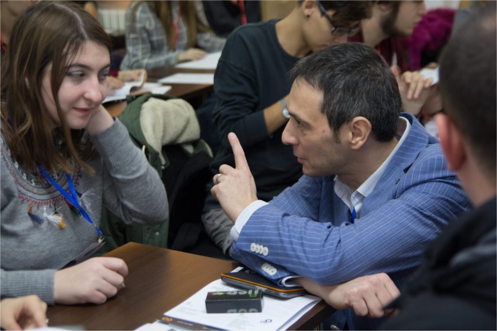 R Systems workshop for IT students organized at YouthSpeak Forum in Galati